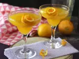 Рецепт Agua de valencia - средиземноморский коктейль с кавой и апельсином, который вы можете приготовить дома.