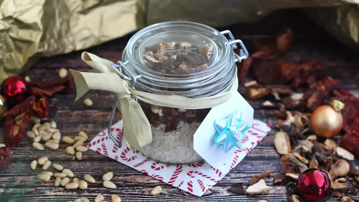 В это Рождество удивите всех изысканным подарком, сделанным вами: стоит мало, а стоит много