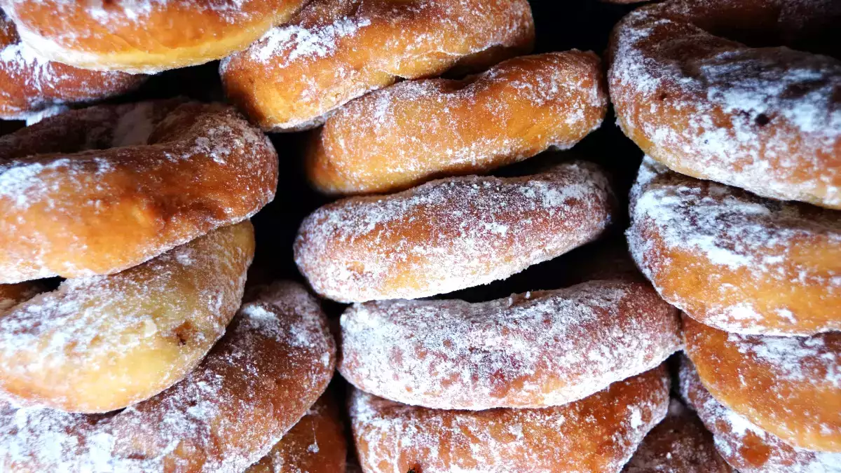 Для Марди Гра эти 3 рецепта пончиков обязательно произведут фурор