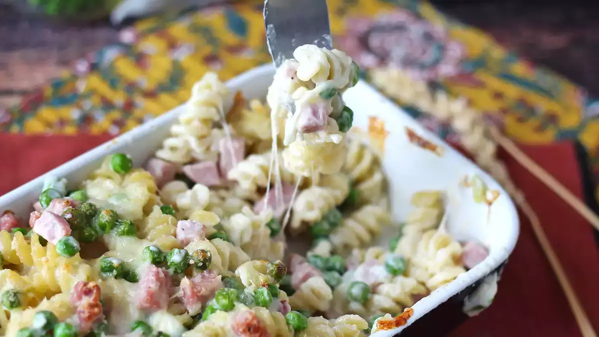 Сухая и черствая запеченная паста? Настоящая ошибка, которую совершают все (и как добиться идеальной кремовости)