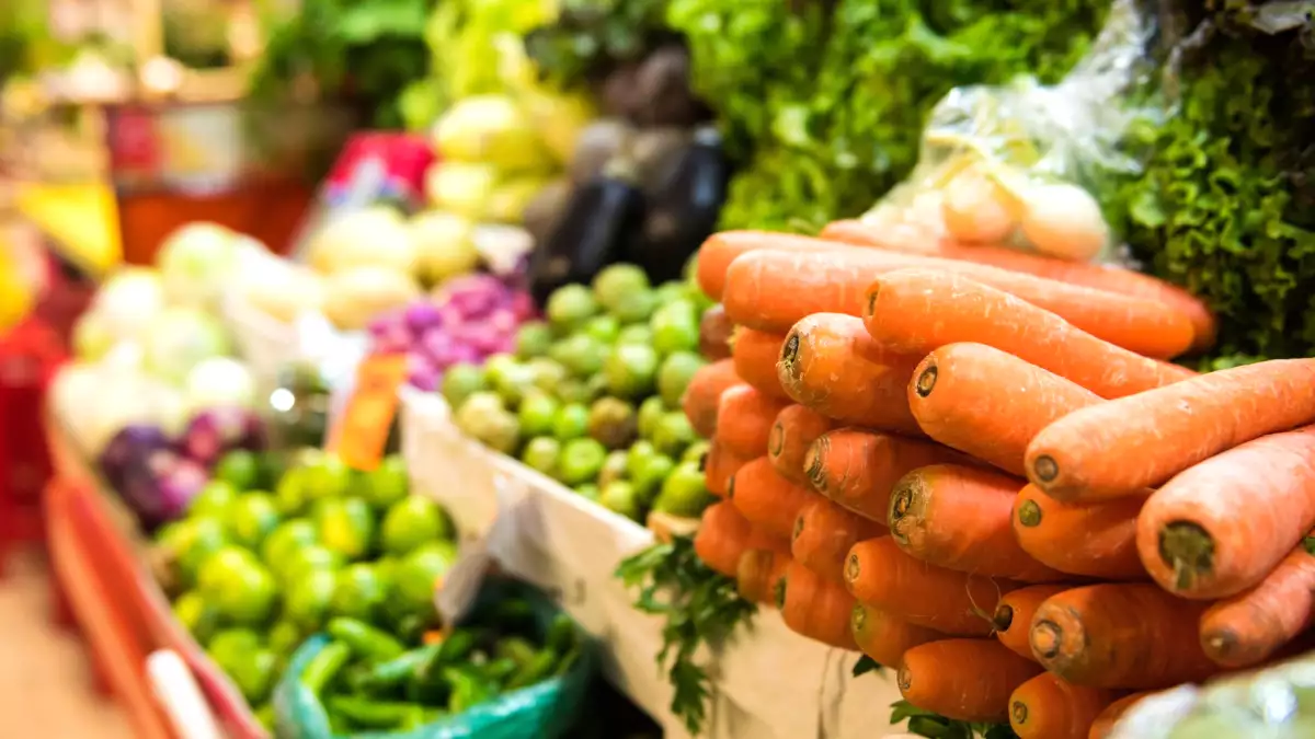 Октябрьские покупки: 7 сезонных продуктов, которые стоит купить, чтобы приготовить несколько блюд, не выходя за рамки бюджета