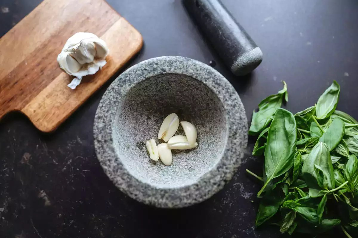 Ступка или блендер? Старинный способ, который действительно меняет вкус блюд