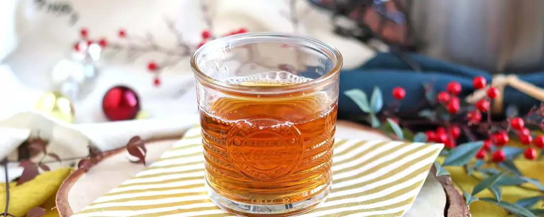 Забудьте о глинтвейне: этот забытый коктейль возвращается, чтобы зажечь праздники