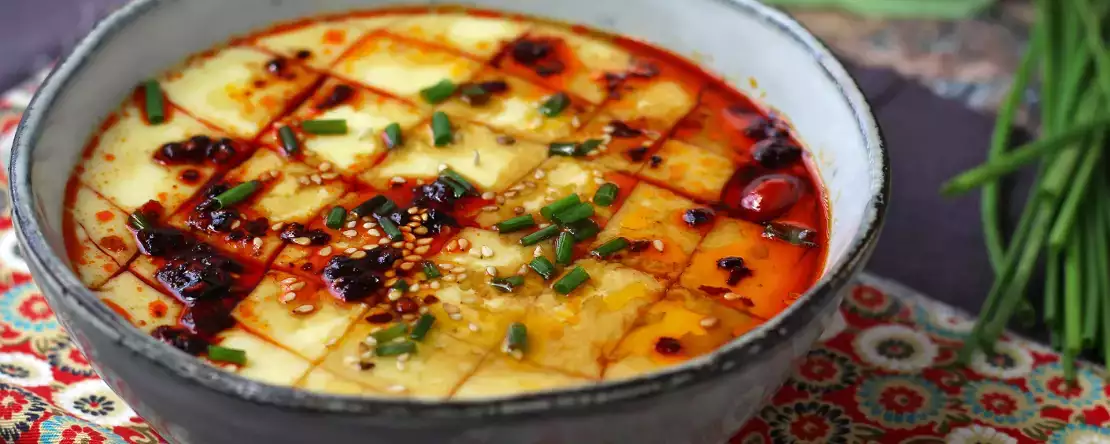 13 азиатских рецептов, которые можно попробовать дома с помощью хитроумных кулинарных приемов