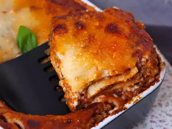 Эти 8 блюд становятся еще вкуснее на следующий день (и вот почему)