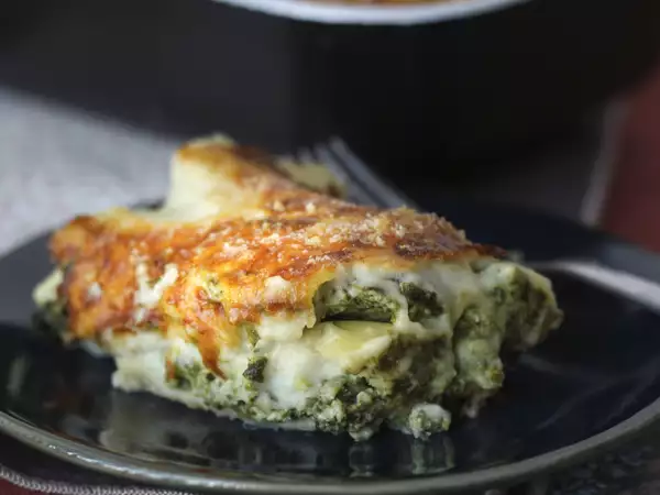 Идеальный сыр для любого блюда со шпинатом: 8 рецептов, чтобы каждый раз получалось правильно.