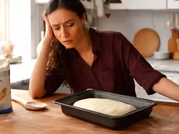 Почему мое тесто для хлеба не поднимается на холоде (и 5 простых приемов, которые работают)