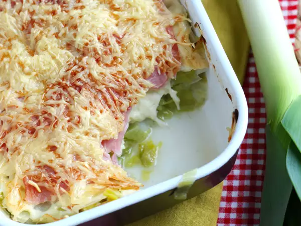 7 рецептов с луком-пореем, которые отличаются удобством, вкусом и практичностью, как ни один другой ингредиент