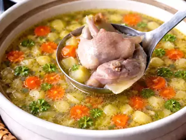 Вы выбрасываете те части курицы (сами того не зная), которые содержат больше всего коллагена, вкуса и невероятных рецептов.