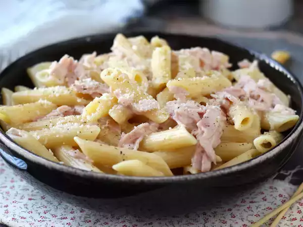 8 спасительных рецептов для студентов: что приготовить, когда в кладовке и холодильнике почти пусто?