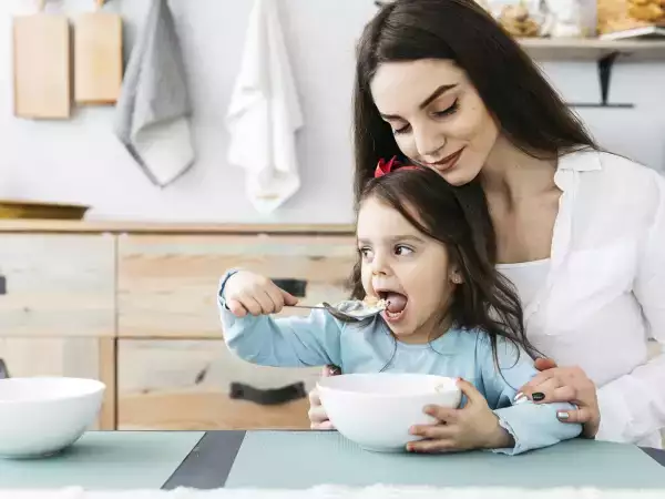 Правда или миф? 6 маминых фраз о еде, которые не совсем правдивы