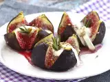 Папки: В сентябре запеченный инжир с козьим сыром и медом.