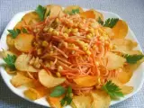 Рецепт Салат из корейской морковки и чипсов