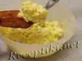 Закуска из крабовых палочек и яиц