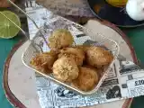 Рецепт Хрустящие пирожки с тунцом в аэрофритюрнице: неотразимая закуска!