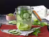 Рецепт Вода со вкусом огурца, лайма, мяты и имбиря