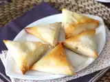 Рецепт Самусы со скумбрией и фромажем