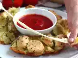 Рецепт Пицца корона с начинкой из моцареллы