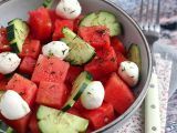 Рецепт Салат из арбуза и огурца