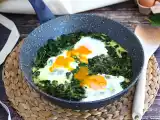Рецепт Шпинат со сливками и яйца
