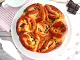 Рецепт Китайская бриошь с начинкой из заварного крема и шоколадной крошки