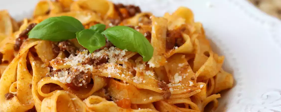 Паста с соусом болоньезе - tagliatelle al ragù alla bolognese