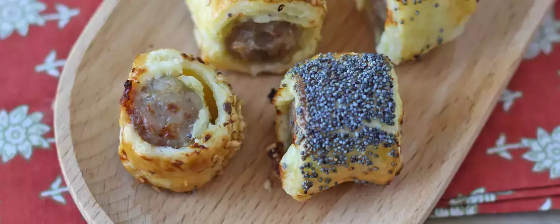 Рустики с колбасой и сыром, приготовленные в фритюрнице с циркуляцией воздуха