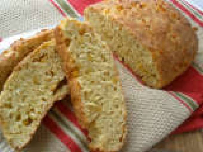 Кукурузный хлеб с зернами