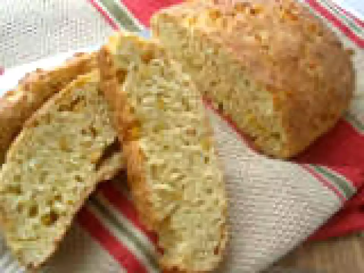 Кукурузный хлеб с зернами