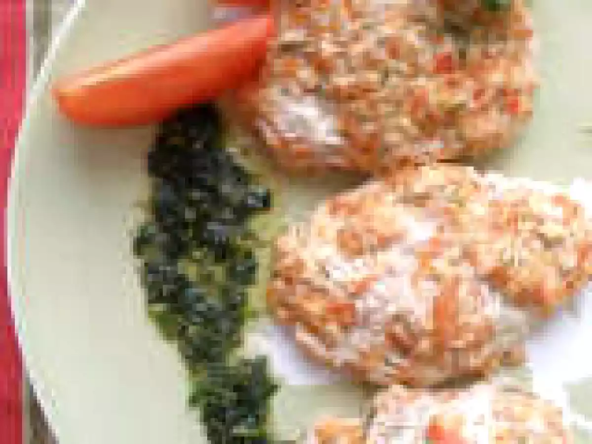 Куриные паровые котлеки под соусом от Ю.Высоцкой