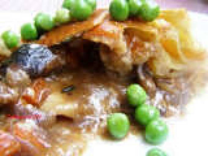 Пирог с мясом, грибами и пивом Гиннес от Джейми Оливера
