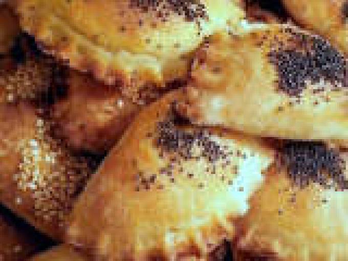 Солени кифлички с пълнеж