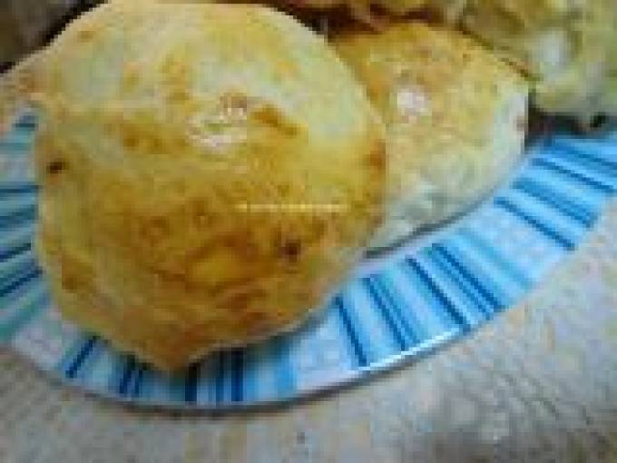 Питки с кашкавал и чесън