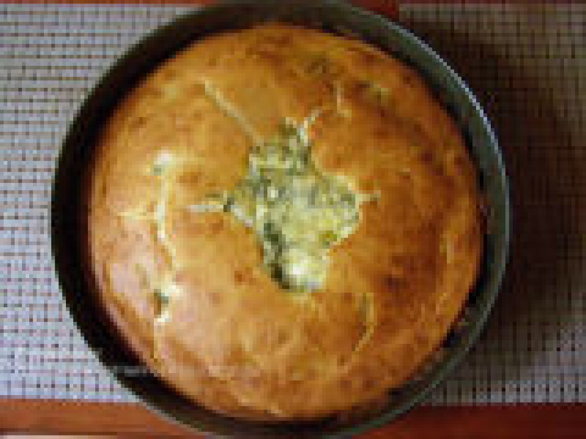 Ватрушка с рассольным сыром