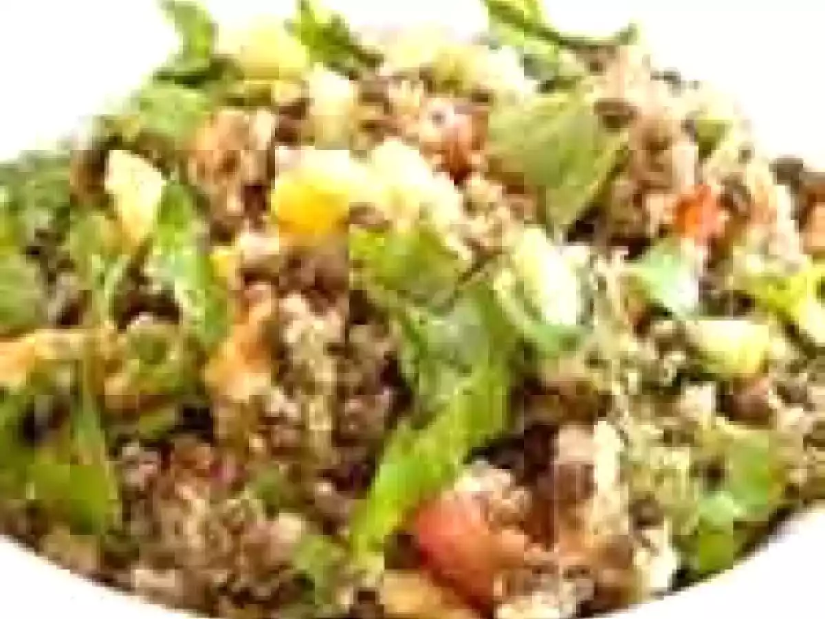 Салат из сладкого перца с орехами и чесноком