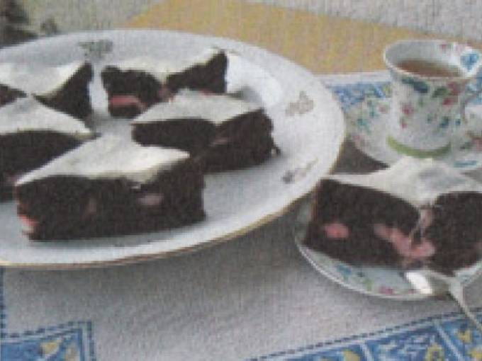 Шоколадочно-малиновые кексики