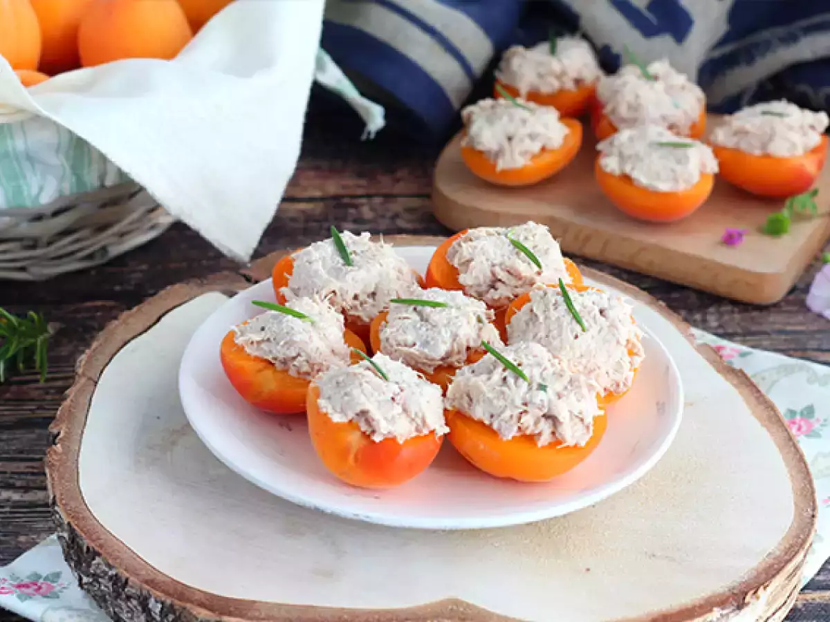 Рецепт Абрикосы, фаршированные тунцом и розмарином