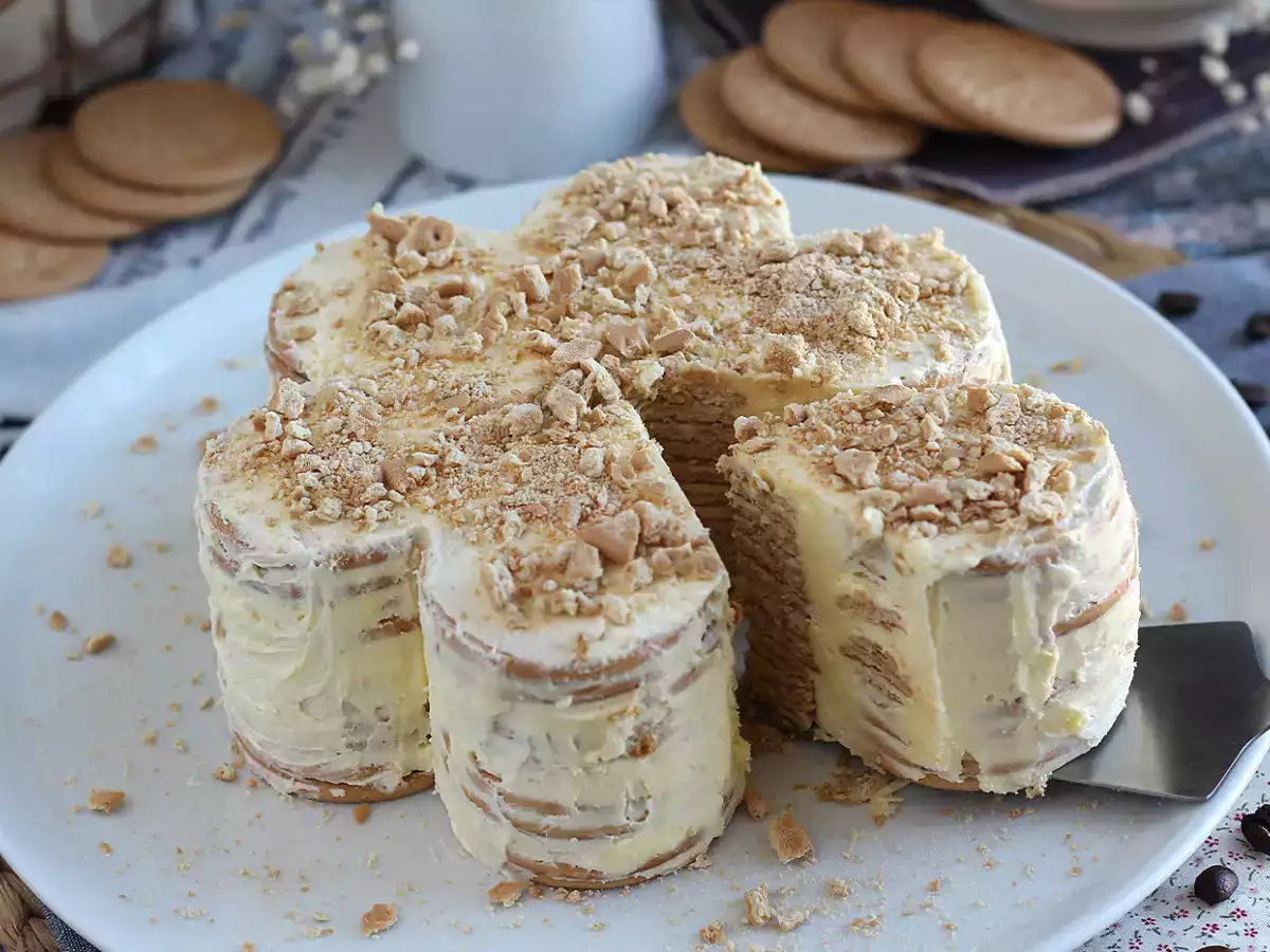 Рецепт Португальский бисквитный торт, боло де болача