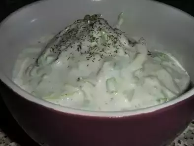 Рецепт Салат из свежей белокочанной капусты с творогом