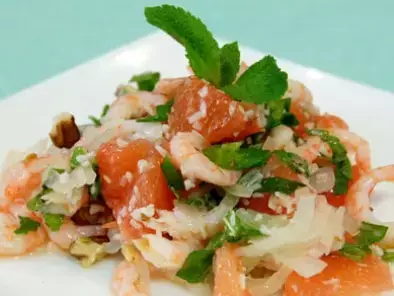 Рецепт Грейпфрутовый салат с креветками