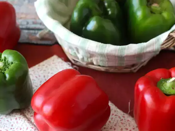 Рецепт Как снять шкурку с перца на сковороде