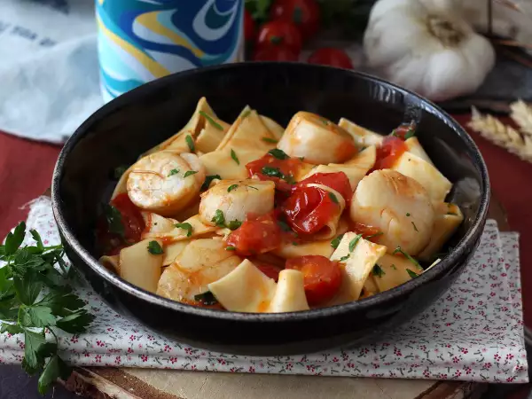 Рецепт Паста с морскими гребешками - элегантное первое блюдо из морепродуктов