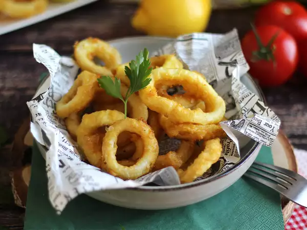 Рецепт Calamares a la romana - кальмар в панировке в кляре