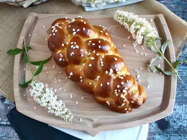 Рецепт Плетеные булочки из 8 прядей