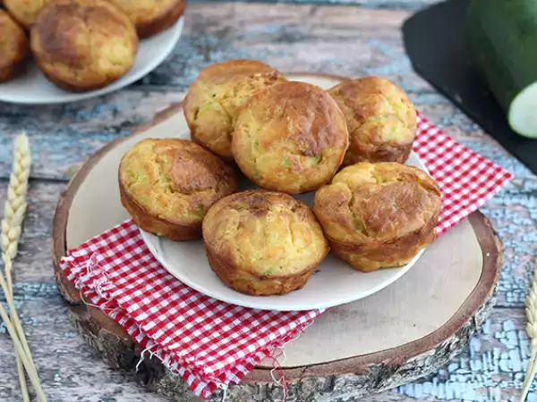 Рецепт Маффины с кабачками и козьим сыром