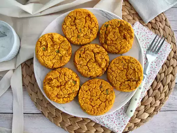 Рецепт Галеты из коралловой чечевицы и моркови