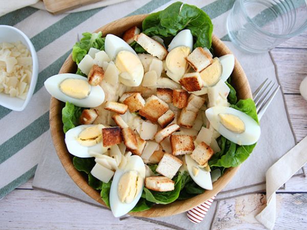 Рецепт Простой салат цезарь