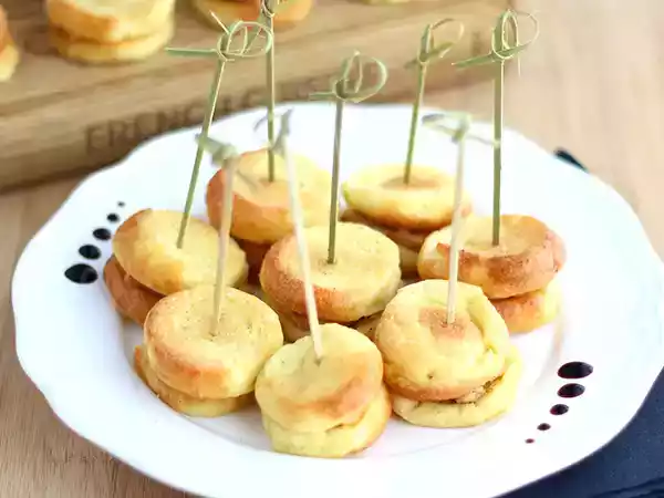 Рецепт Макаруны из фуа-гра с кенелями