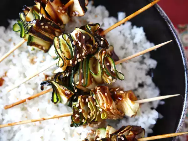 Рецепт Шашлычки из кабачков с вкусным, острым азиатским соусом