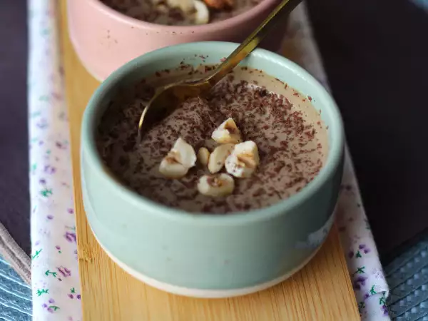 Рецепт Кофейный мусс из шелковистого тофу: 3 ингредиента, без яиц и сливок